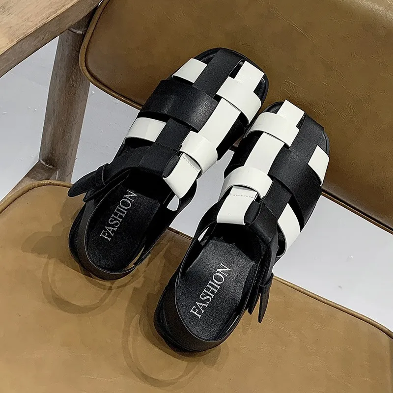 

2021 New Women Leather Shoes Summer Sandals Buckle Strap Hollow Out Platform Beach Sandals Cool Ladies Footwear Women's Sandals