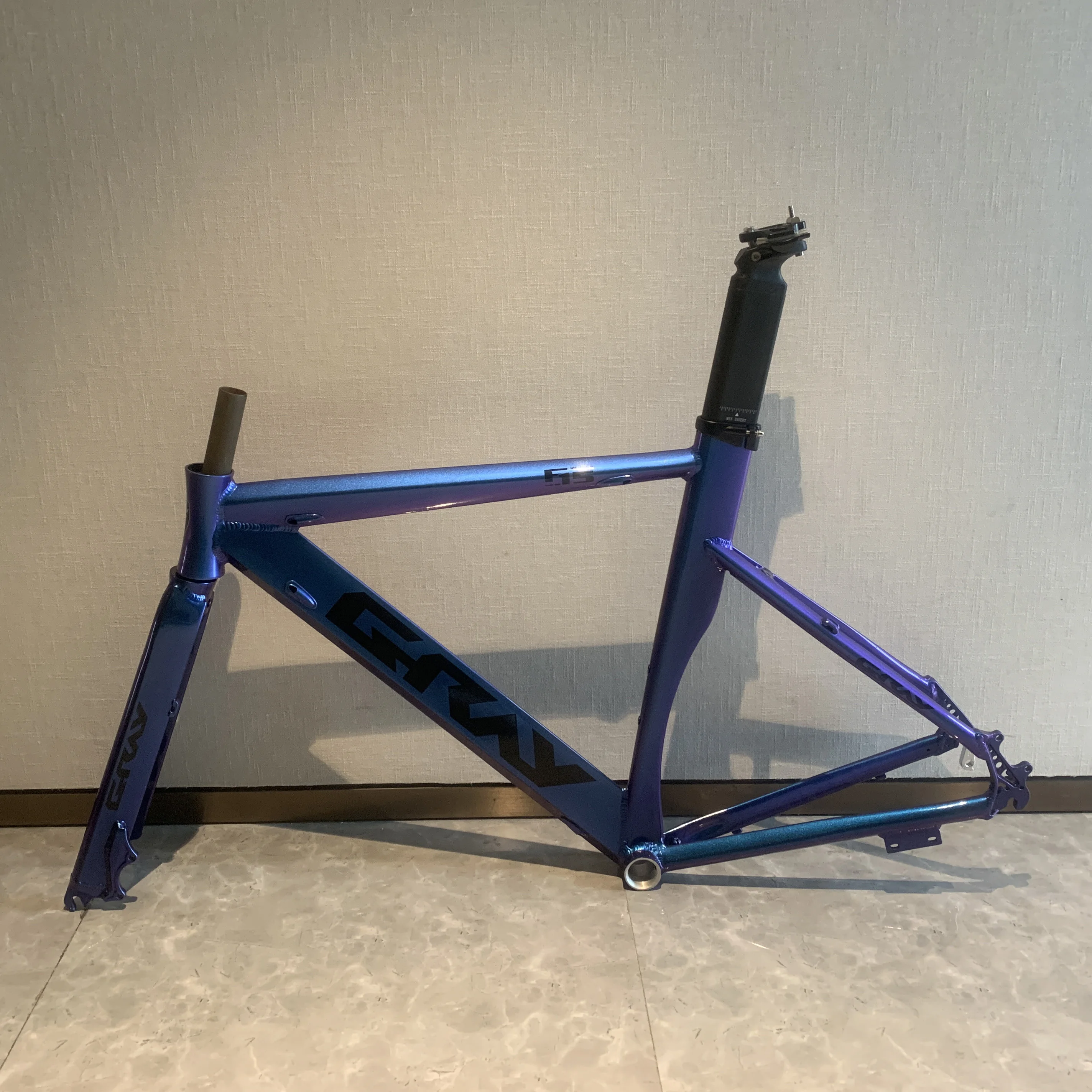GRAY F15 Road Bike Frame Aluminum Alloy Bicycle Frameset Internal