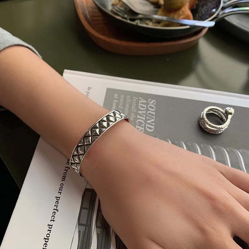 Elegant Rhombus Design Thai Silver Ladies Hot Sell Bangle Promotion Jewelry For Women New Year Gift