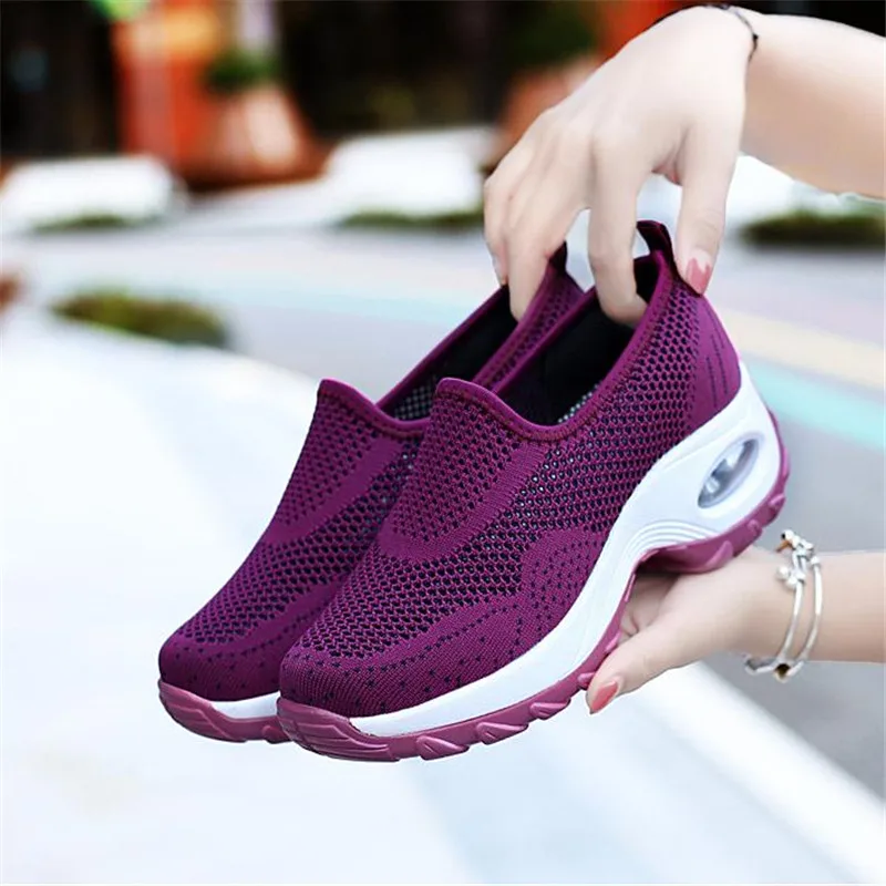 Woman Vulcanized Shoes Thick Bottom Shallow Air Mesh Breathable Slip-On Ladies Sneakers Solid Leisure Plus Size Female Footwear