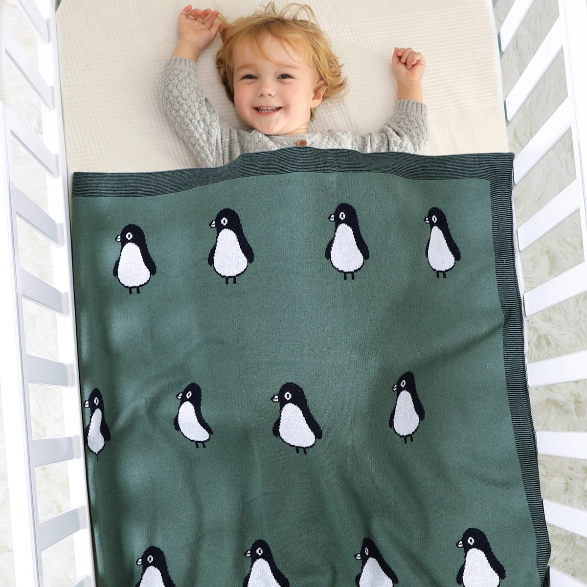 

Cartoon Baby Blanket Towel Baby Bed Soft Warm Cute Penguin Sofa Blanket Infant Swaddle Wrap Sleepsack Stroller Cover