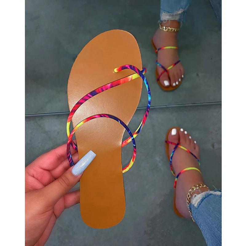 

Summer Women's Slippers New Fashion Flat Bottom Flip-flops Open Toes Outdoor Beach Woman Sandals Roman Style Plus Size Shoes