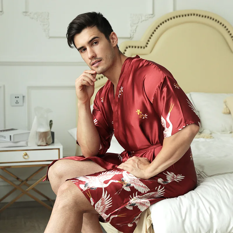 Black Chinese Men Satin Robe Sexy Wedding Bridegroom Kimono Bathrobe Gown Vintage Print Crane Sleepwear Plus Size XXXL Nightgown