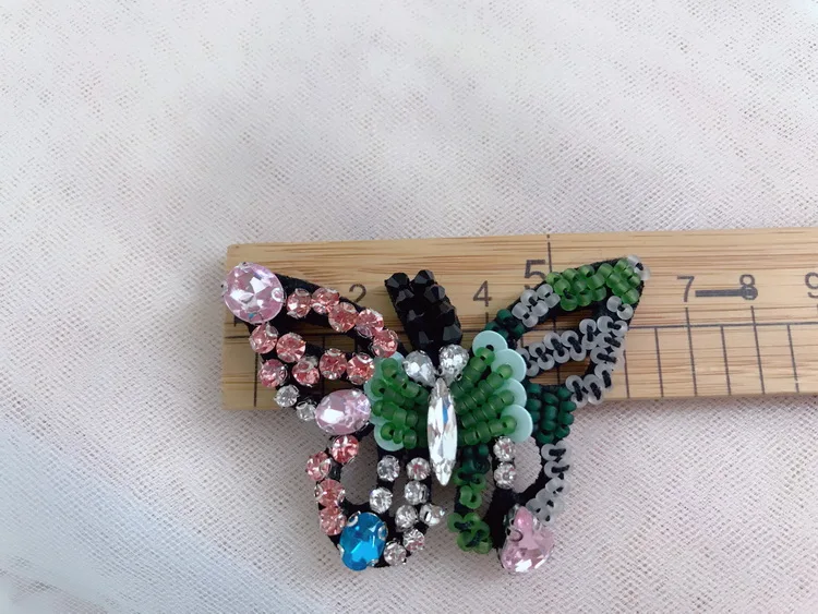 Motyl owad koralik diamentowy haftowana naszywka na ubrania modna aplikacja ręcznie szyta naszywka na ubrania DIY — zdjęcie 3