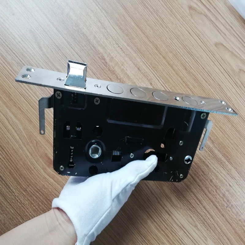 Universal Security Mortise Entry Door Lock Body Hardware Anti-theft Gate Lock Fitting Size 30 Round Latch