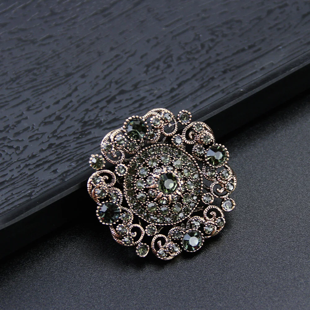 Sunspicems Turkish Gray Crystal Brooch for Women Retro Gold Color Round Flower Scarf Pins Bohemia Vintage Rhinestone Jewelry