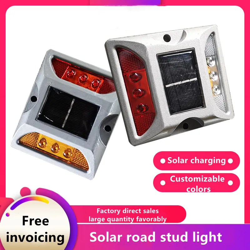 Solar Powered Led Red/Blue/yellow/Colorful Flashing Warning Light  for Car Tail Anti-collision of Trucks Wide Flashing Lights