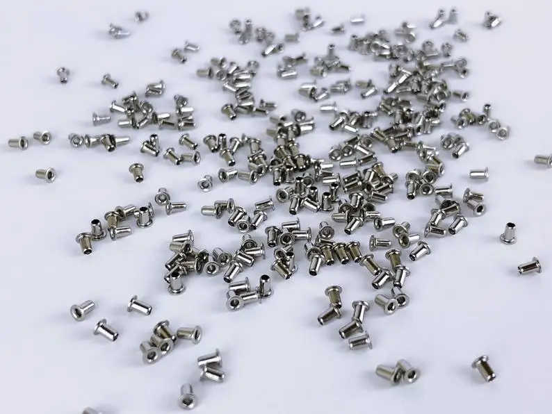 300pcs 1mm Silver Color Super Tiny Mini Eyelet Doll Clothes Sewing Craft Supply