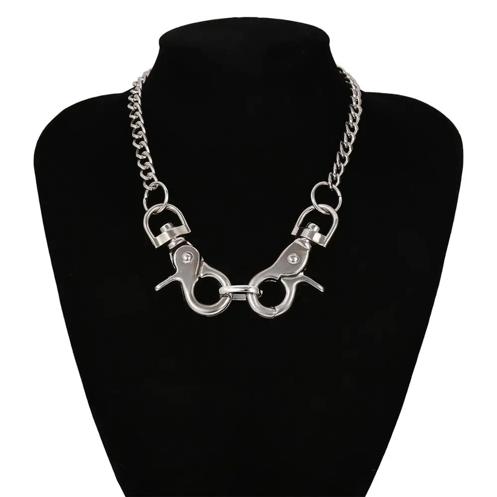 Lacteo Esagerato Grande Catenaccio Del Pendente Della Collana Del Choker Collares Gioielli per Le Donne Gotico Argento Colore Chunky Collana Della