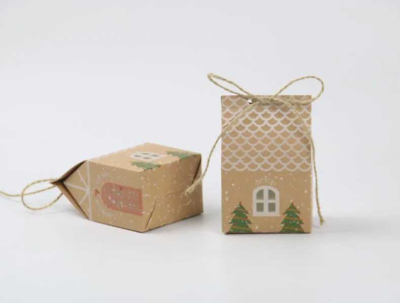 100 Pieces/lot Kraft Paper box gift of Christmas House Party Favor box Packing for Christmas Gift bags and Candy box decorations