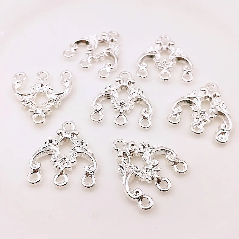 50 Pieces/lot DIY Jewelry Charms 20x20mm Alloy Charms Porous Connecting Antique Hair Ornament Accessories Findings
