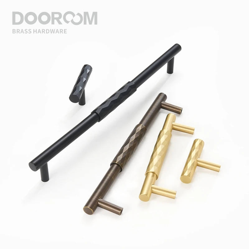 

Dooroom Brass Furniture Handles Modern Italian Style Hammered Pulls T-bar Cupboard Wardrobe Dresser Shoe Box Drawer Cabinet Knob