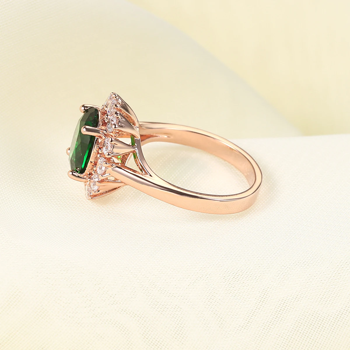 Green Rhinestone Green Ring Rose Gold Color Crystal Fashion Crystal Anniversary Jewelry For Women anel DFR088