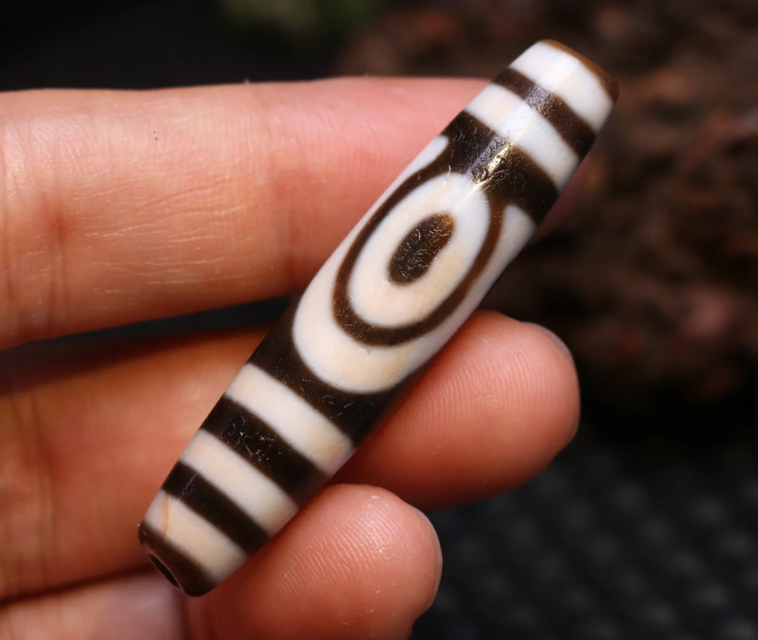 

UPD0320A04 Magic Tibetan Old Oily Agate Cinnabar Dots 2 Eye Love Symbol dZi Bead Amulet 5A+ LKbrother Top Quality