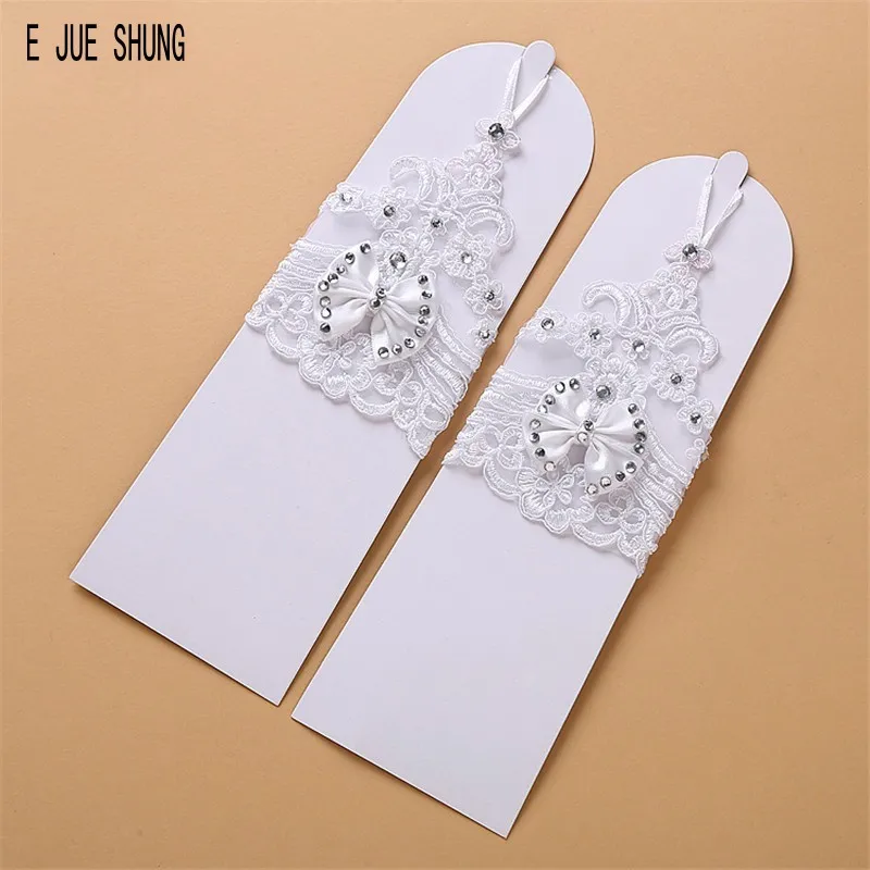 E JUE SHUNG Nuovo Breve Guanti Da Sposa Con Fiocco In Pizzo Senza Dita Guanti Da Sposa Bianco Avorio Accessori Da Sposa Veu De Noiva