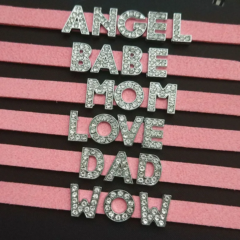 Różowa skóra DIY spersonalizowane Bling litera z cyrkonią dostosowane nazwa naszyjniki Choker kołnierz dla kobiet męska biżuteria Cosplay