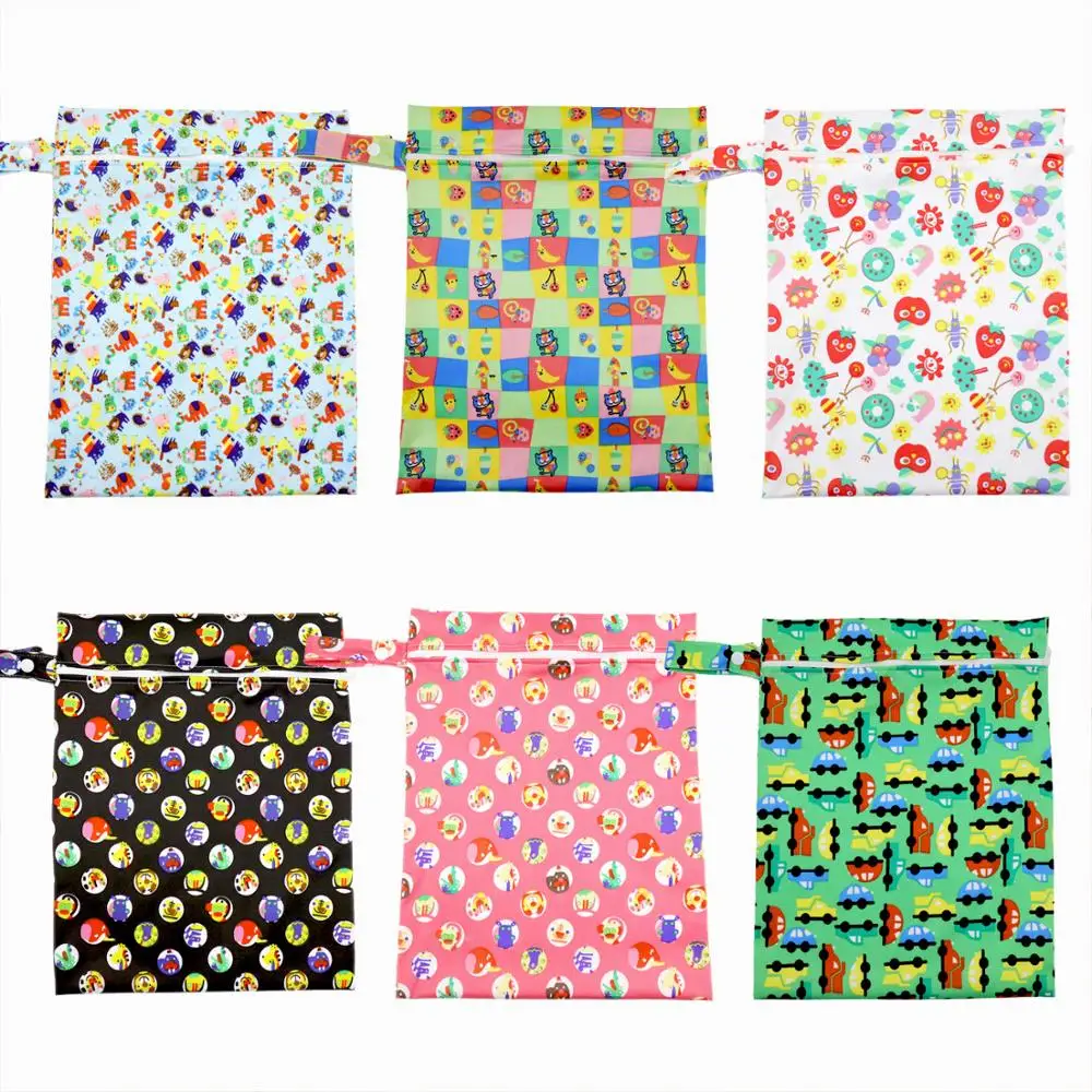 Baby Wet Bag Waterproof Reusable Wet Bag Printed Pocket Nappy Bags Travel Wet Dry Bags Mini Size 28x35cm Diaper Bag