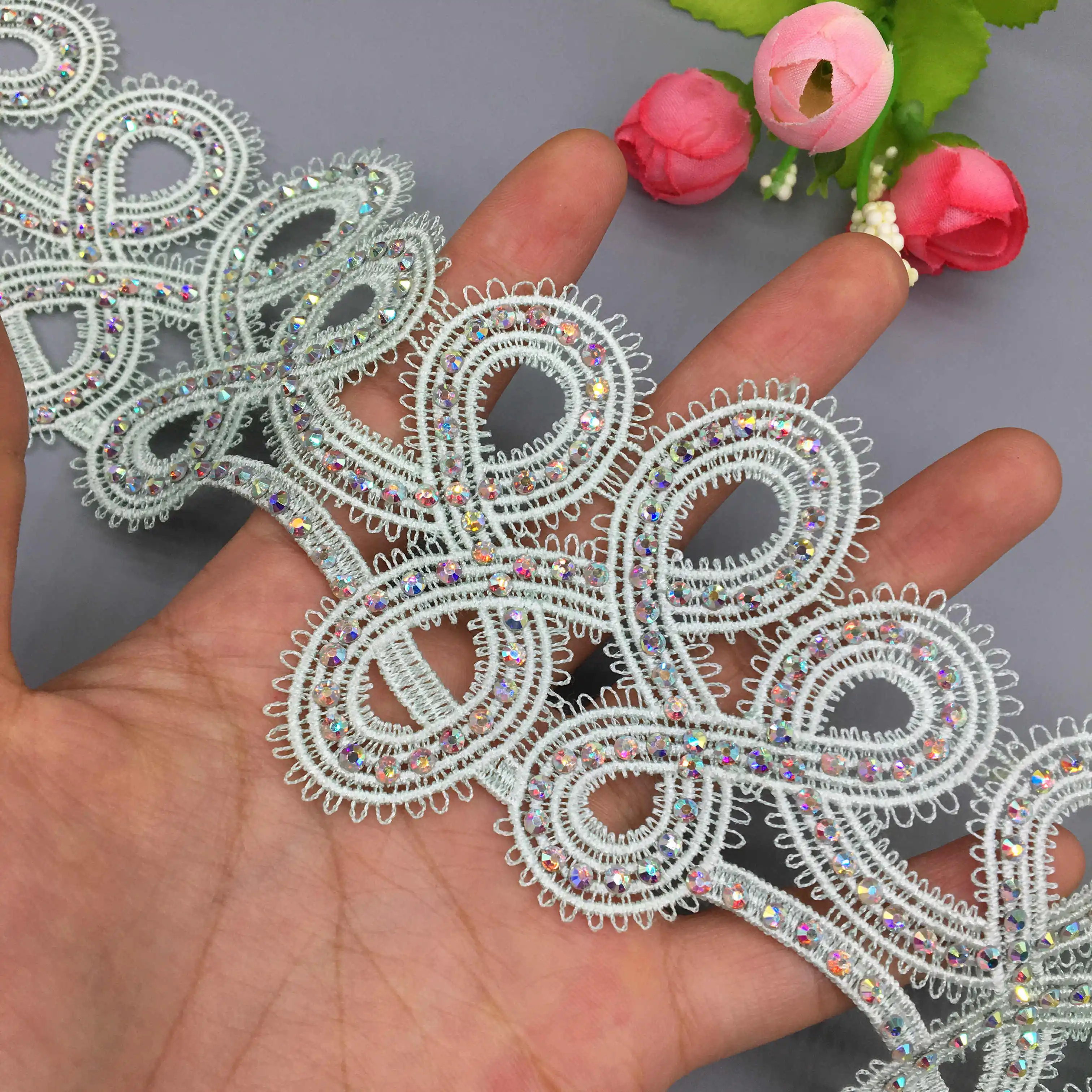 

1 Yard Green Pearl Rhinestones Flower Lace Trim Embroidered Lace Ribbon Fabric Sewing Craft For Costume Wedding Dress Clothes