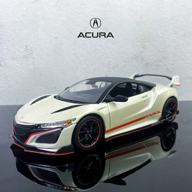 Maisto 1:24 2018 Acura NSX sports car modified alloy car model collection gift toy