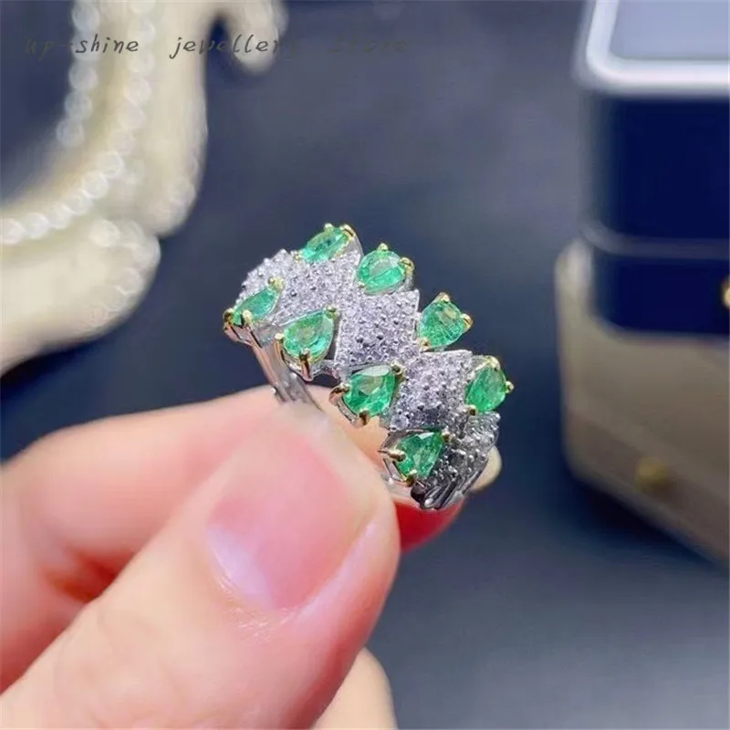 

New women's 925 silver inlaid natural emerald ring, exquisitely crafted, noble and luxurious design