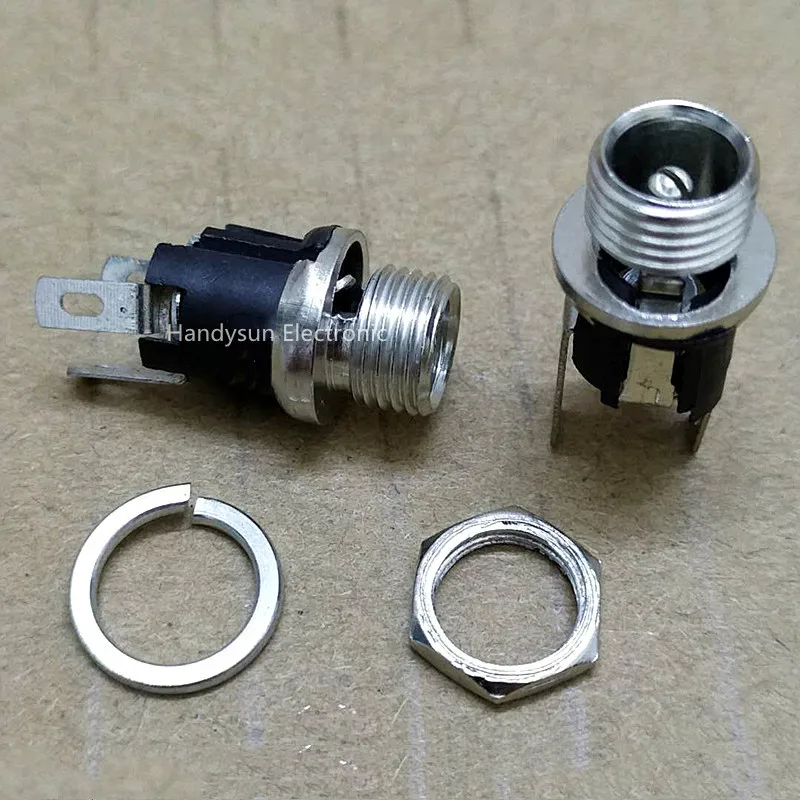 DC-025M ซ็อกเก็ต DC Power 5.5X2.1Mm แนวตั้งด้วยอ่อนนุชปะเก็นทองแดงแผงยึดอะแดปเตอร์