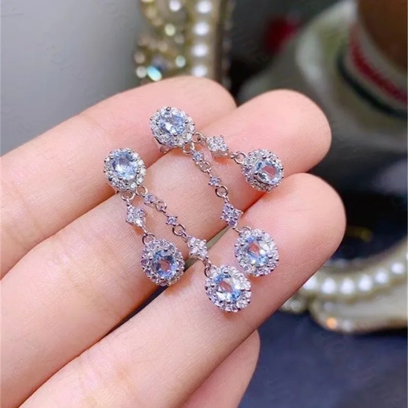 

Новый 925 Серебро инкрустированные натуральный серьги с аквамарином простое удобное платье из мягкой ткани в элегантном стиле, драгоценный камень Размер 3*4 мм