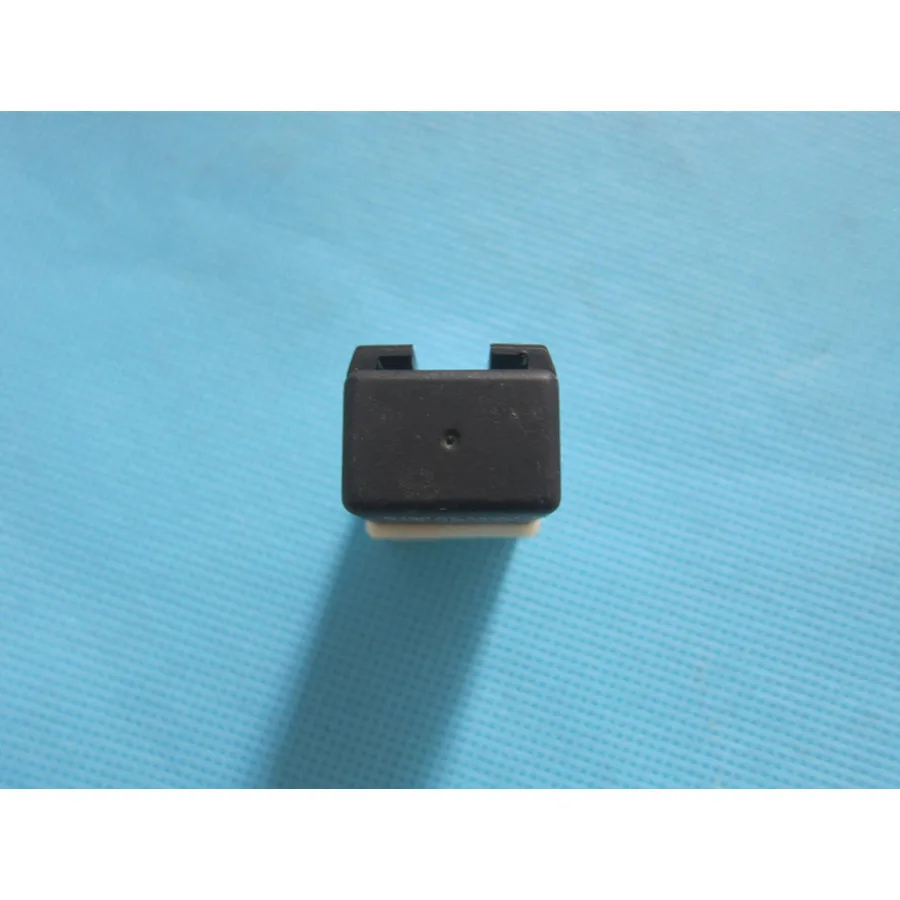 Car accessories original quality normal open relay B150-67-730L1 for Mazda 323 family protege 1998-2005 BJ mpv 2004 mx-5 miata