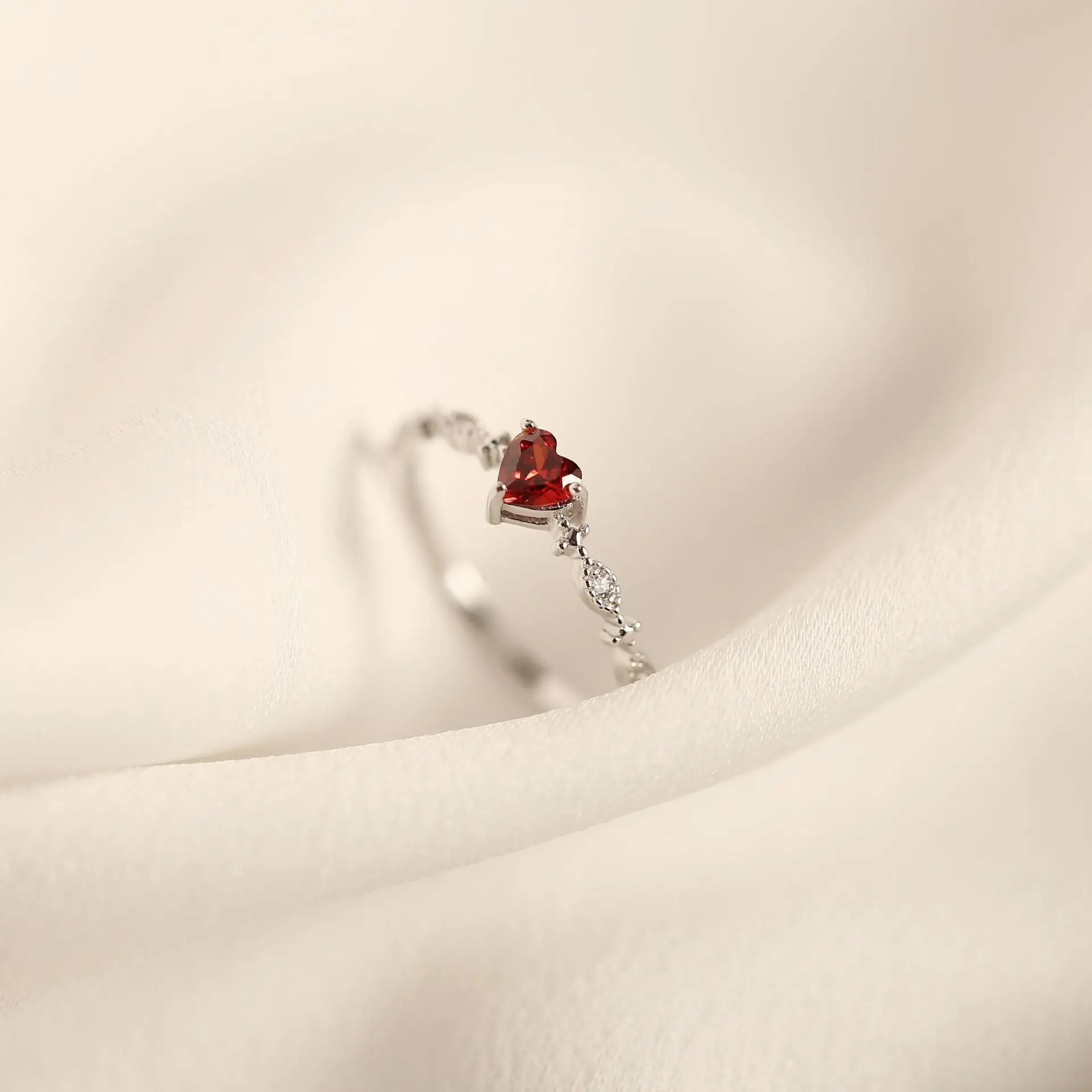 925 Sterling Silver Plating 14k Gold Simple Ruby Love Ring Women Fashion Tail Ring Party Jewelry Accessories Engagement Gift 5