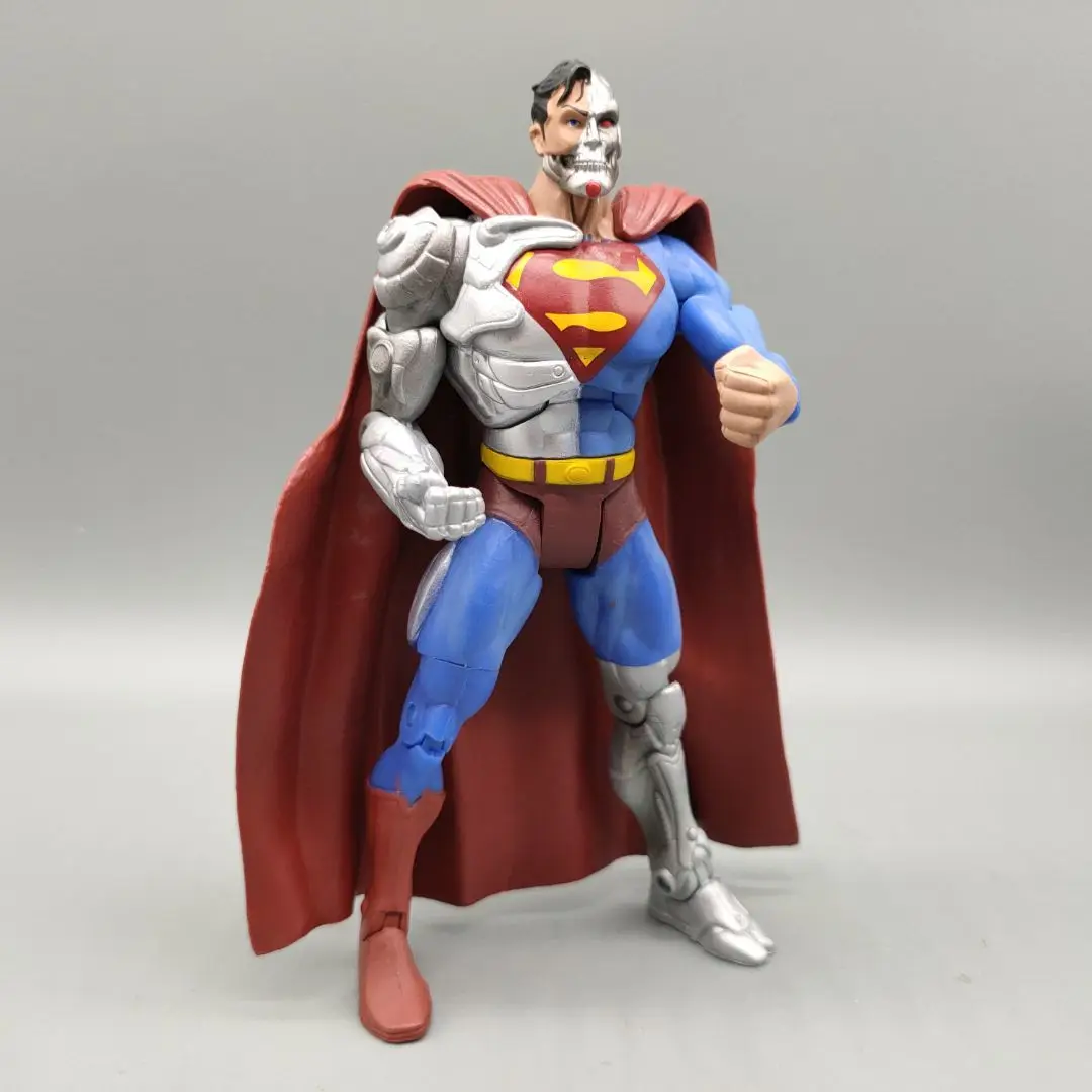 

DCU Universe Superheroes Cyborg Hank Henshaw 6" Loose Action Figure
