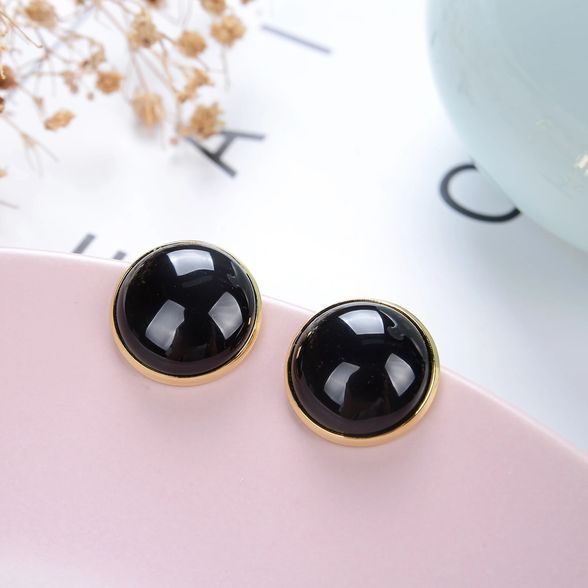 Korean Design Elegant Natural Stone Big Round Clip On Earrings Non Pierced Tiger Eye Stone Ear Clips For Women Jewelry Wholesale