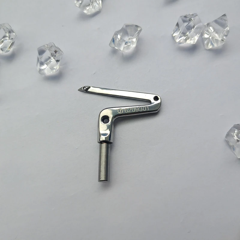 Q X YUN YAMATO CZ6500  Parts Sewing Machine Looper Made in TAIWAN Good quality 6209301