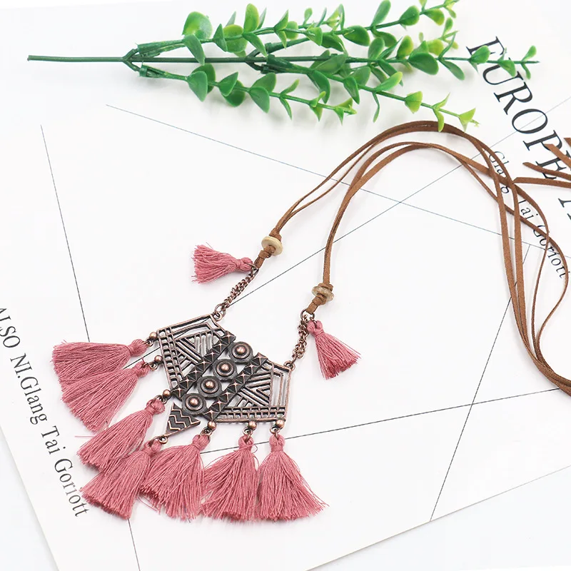 Bohemia Long tassel women\'s necklaces Long Leather chain Sweater chain Ethnic round tassel necklaces for women wholesale