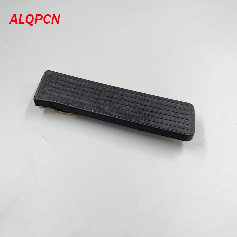 Accelerator Pedal Pad for Isuzu NKR NPR Truck HICOM NPR PRO NPR66