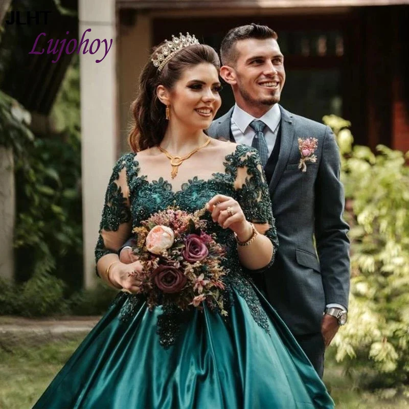 فساتين أنيقة من الدانتيل Quinceanera ثوب حفلة راقصة من الساتان المكسيكي مطرز بأكمام طويلة حلوة 16 فستان حفلة موسيقية 15 سنة