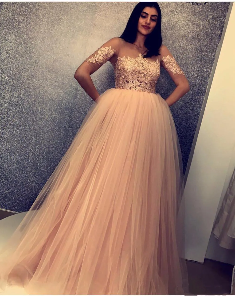 Vestido de baile de formatura meia manga 2019 vestidos de gala tule renda apliques frisado vestido de baile