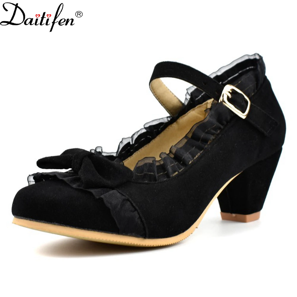 

Daitifen Sweet Girl T-strap Pumps Women Lace Butterfliy-knot Women Lolita Shoes Low Heels Cute Leisure Female Fashion Sandals