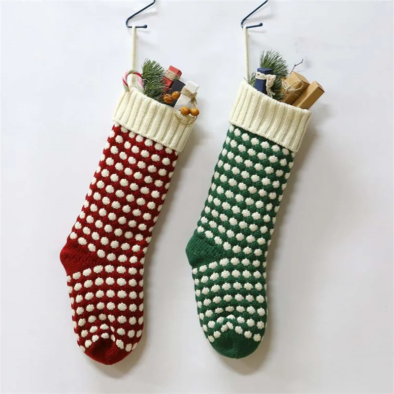 Classic Red Green Knitted Christmas Socks Festival Stocking Layout New Year Wall Ornaments Children'S Gift And Candy Storage Bag