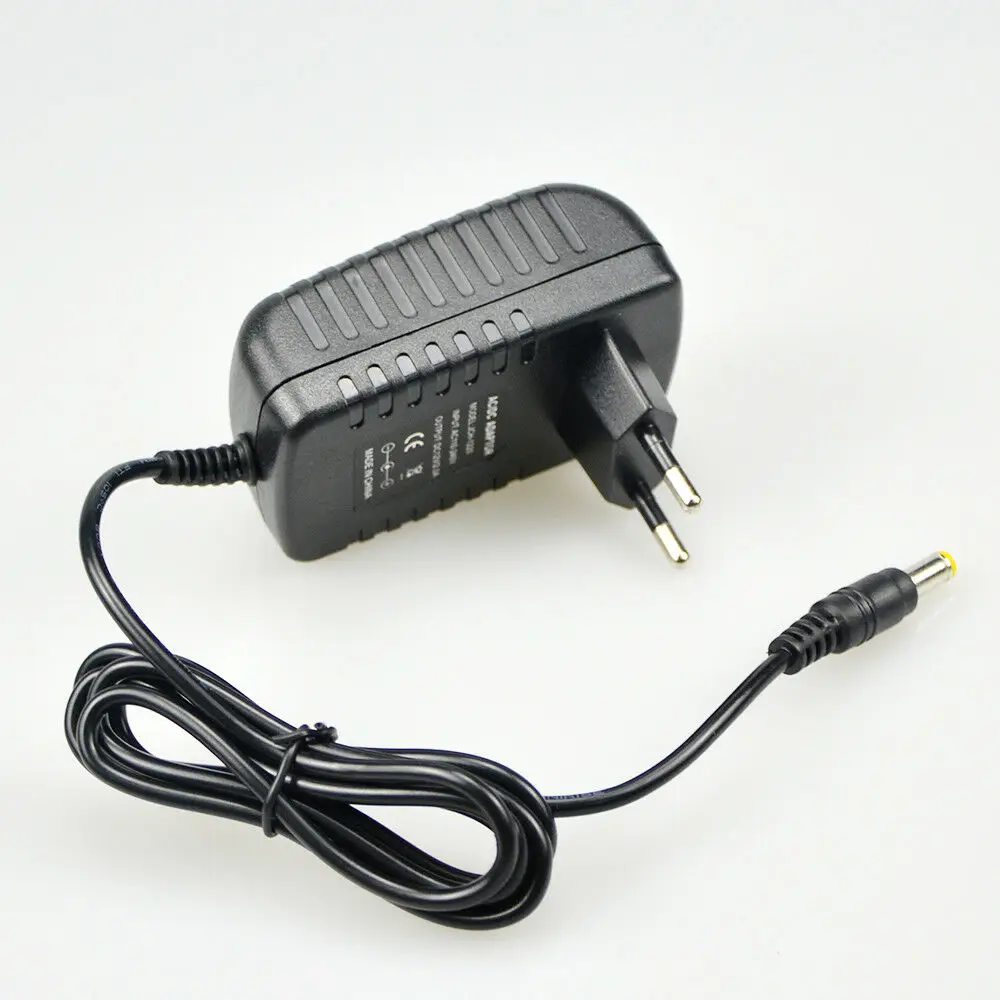 EU / US / UK / AU Universal 12V 2A AC Power Supply AC Adapter Charger For PC LED Light CCTV Camera