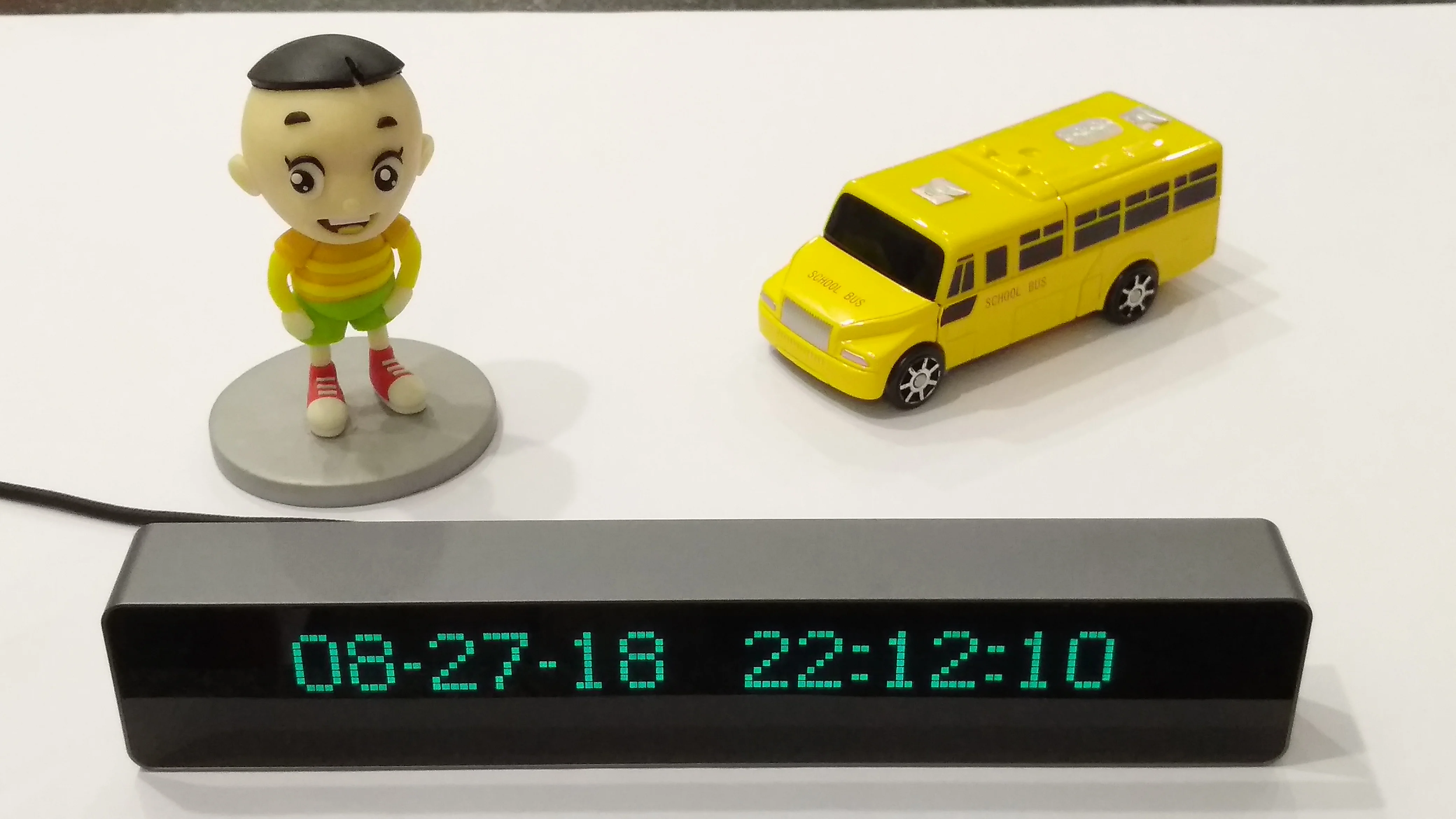 Цифровые часы VFD, светильник точные музыкальные светильники с дистанционным управлением и встроенным алюминиевым корпусом, с большим матричным экраном