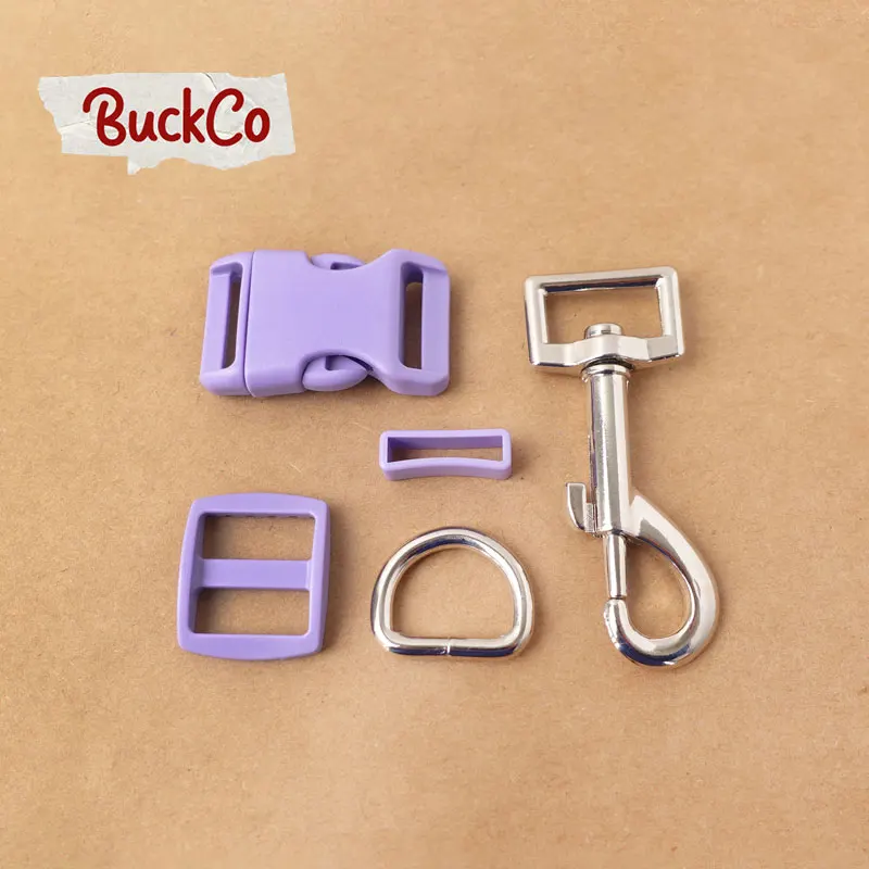 (Plastik toka + üç Glid + kare kaleci + D yüzük + metal köpek toka/set) galvanik süreci lavanta 20mm DIY pet yaka parçaları