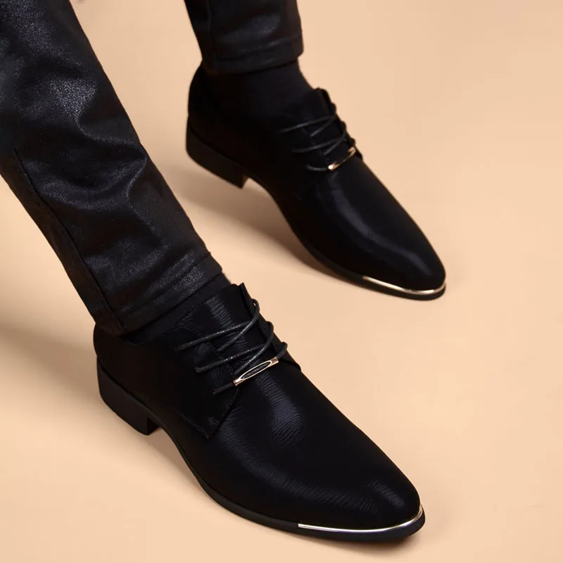 Business Men Leather Shoes Fashion Formal Dress Shoes Men Breathable Pointed Toe Office Wedding Shoes Flats chaussure homme