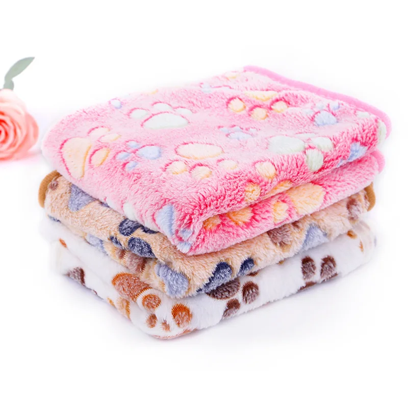 Cute Pet Sleep Warm Blanket Paw Print towl Dog Cat Puppy Fleece Soft Dog Blanket for Pet Dog Cat Hamster Hedgehog Pig