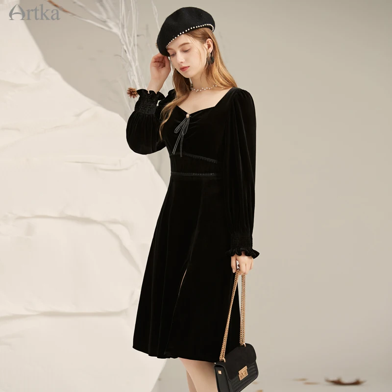 ARTKA 2021 Early Autumn New Women Midi Dress French Vintage Square Collar Velvet Dresses Side Split Black Evening Dress LA25013D