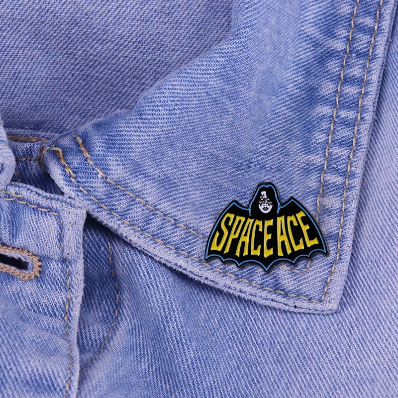 Ace Frehley Spaceman emalia Pin pocałunek zespół skała twarda muzyk broszka odznaka