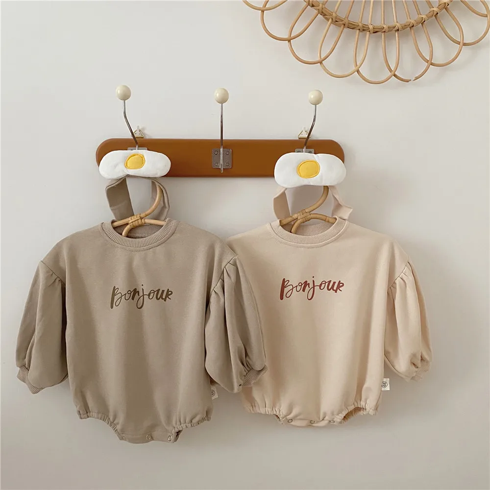 New 2024 Baby Girls Boys Bodysuits Spring Baby Simple Embroidery Loose Package Fart Creeper Sweater Autumn Baby Bodysuit Clothes