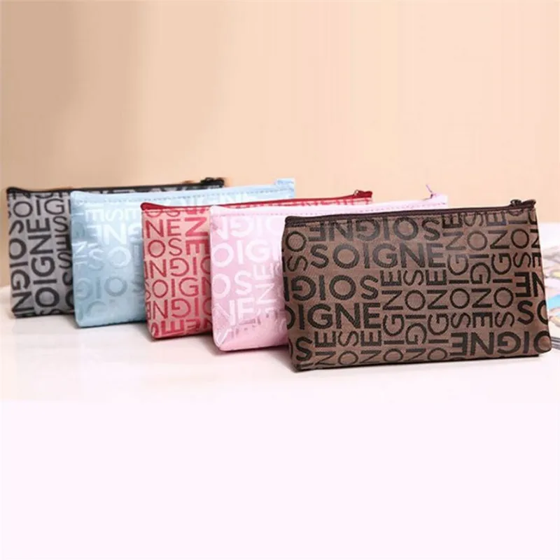 

Simple Letter Printed Cosmetic Bag Fashion Women Makeup Bags Cosmetics Bag for Travel Lady Washing Toiletry Pouch Bags