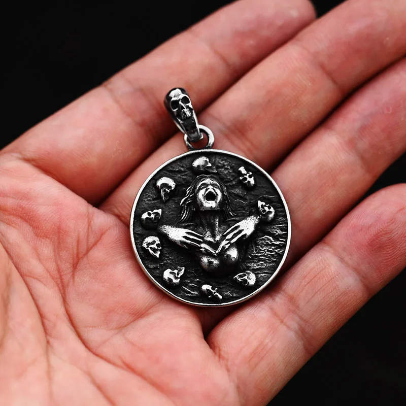 steel soldier punk Style Oval Skull Pattern pendant necklace fashion jewelry skull Pendant amulet heavy chain jewelry