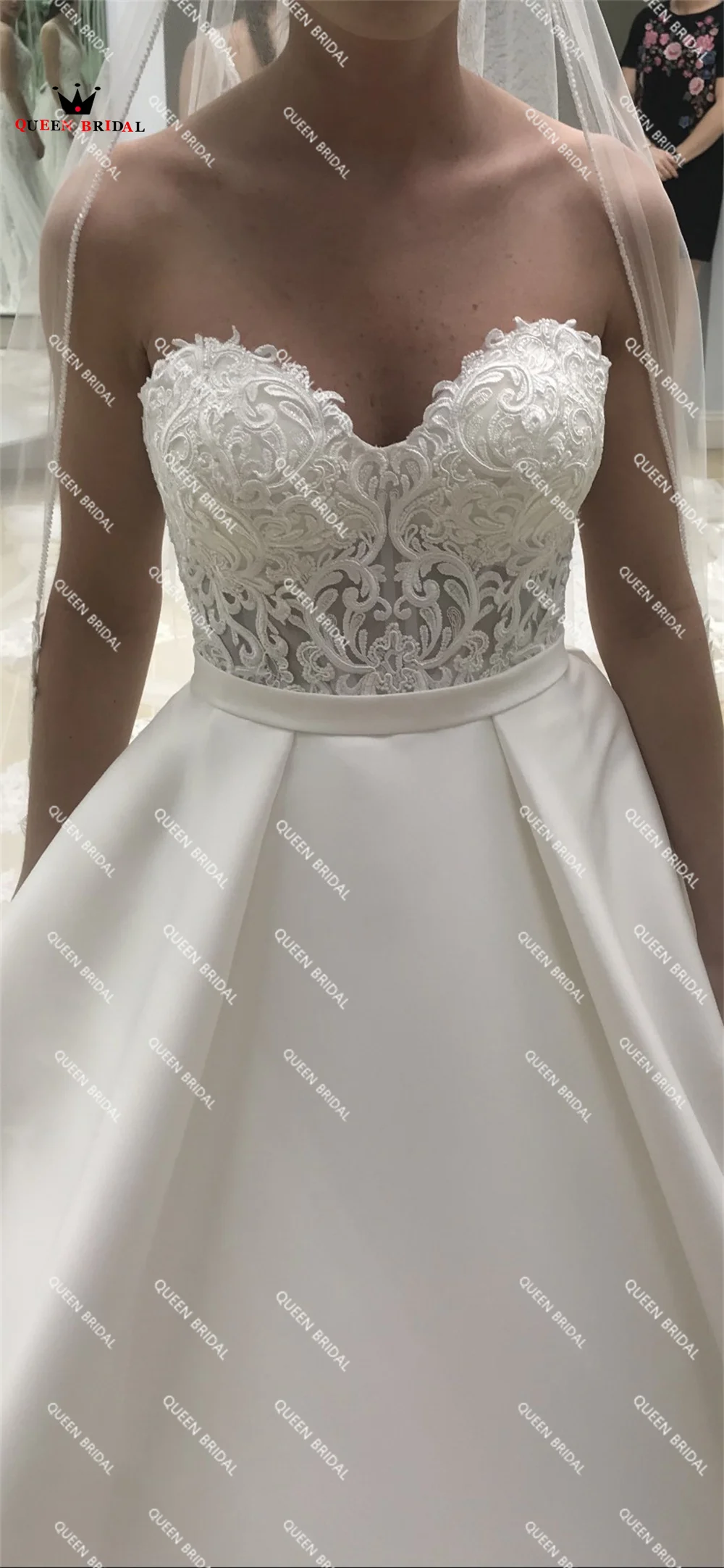 Elegant Plus Size Wedding Dresses Ball Gown Sweetheart Satin Lace Appliques 2023 New Design Formal Bride Gowns Custom Made JY70