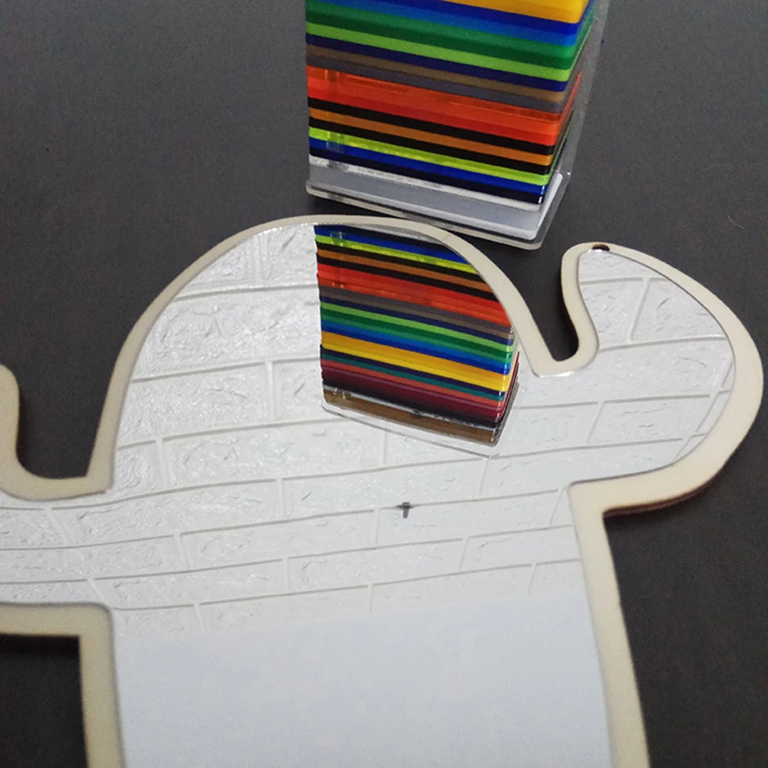 Espelho decorativo acrílico de madeira da vaidade do espelho da parede do cacto com corda de suspensão, espelho dos desenhos animados das crianças para o quarto, decoração de casa