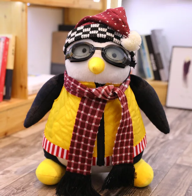 Friends Penguin! Joey's Haggis hugsy! Friends of the same paragraph surrounding plush toy doll